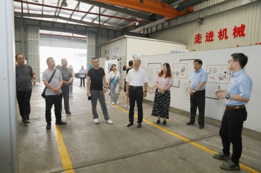 實(shí)地觀(guān)摩促交流 技能賦能助發(fā)展 | 山東省淄博市淄川區(qū)總工會(huì)黨組成員、副主席馮進(jìn)明一行蒞臨景興紙業(yè)調(diào)研交流